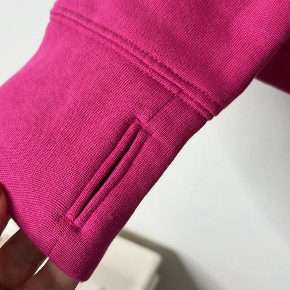 Vineyard Vines Brushed Terry Relaxed Shep Shirt in HTF color Berry, Medium. - Picture 5 of 13